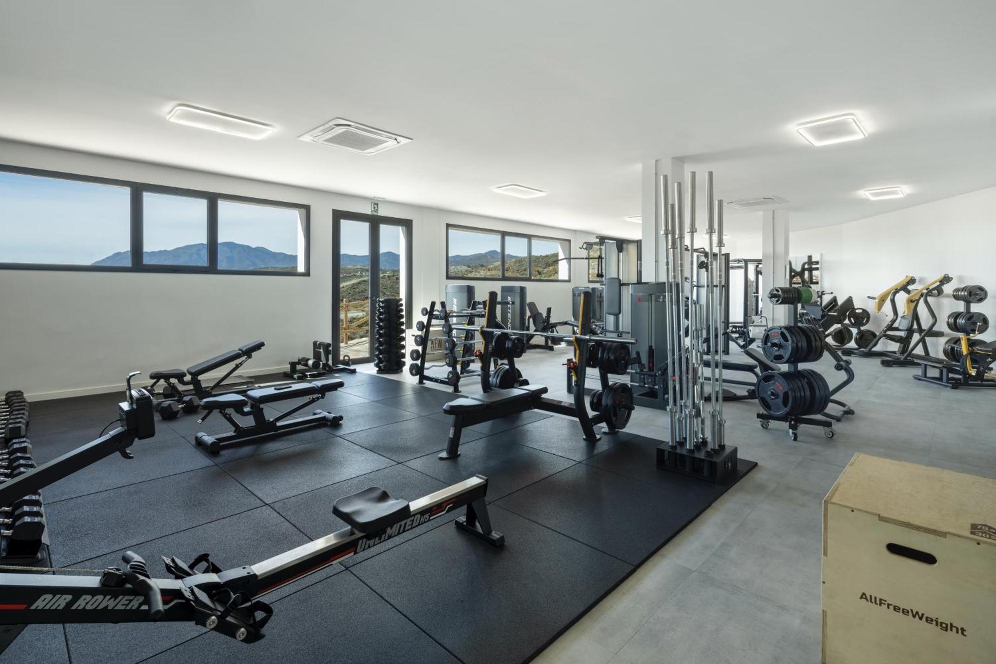 Appartamento Oceanview Luxury Penthouse Estepona Esterno foto