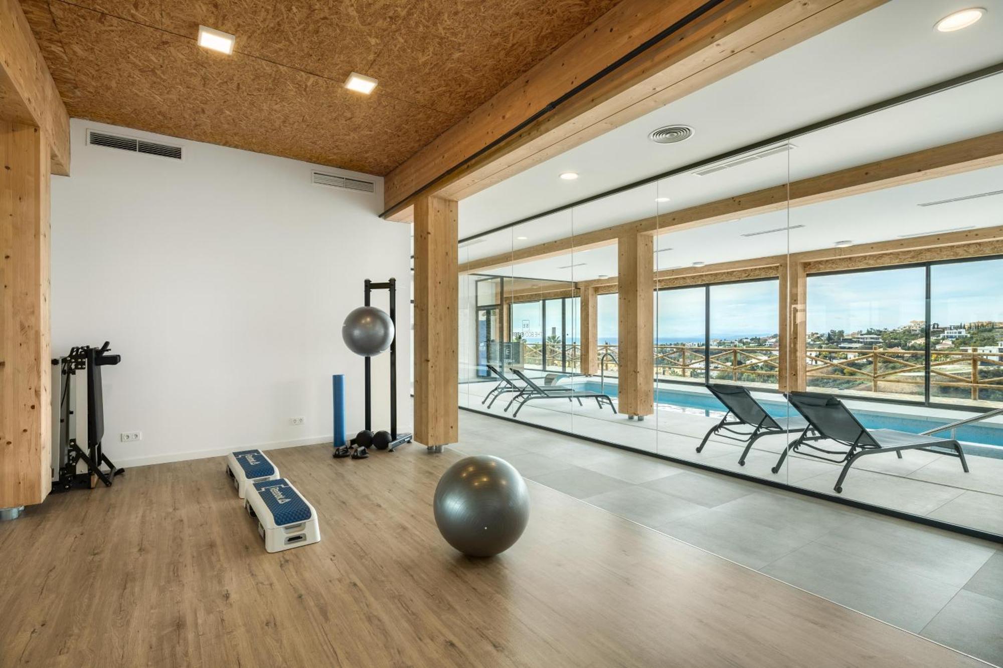 Appartamento Oceanview Luxury Penthouse Estepona Esterno foto